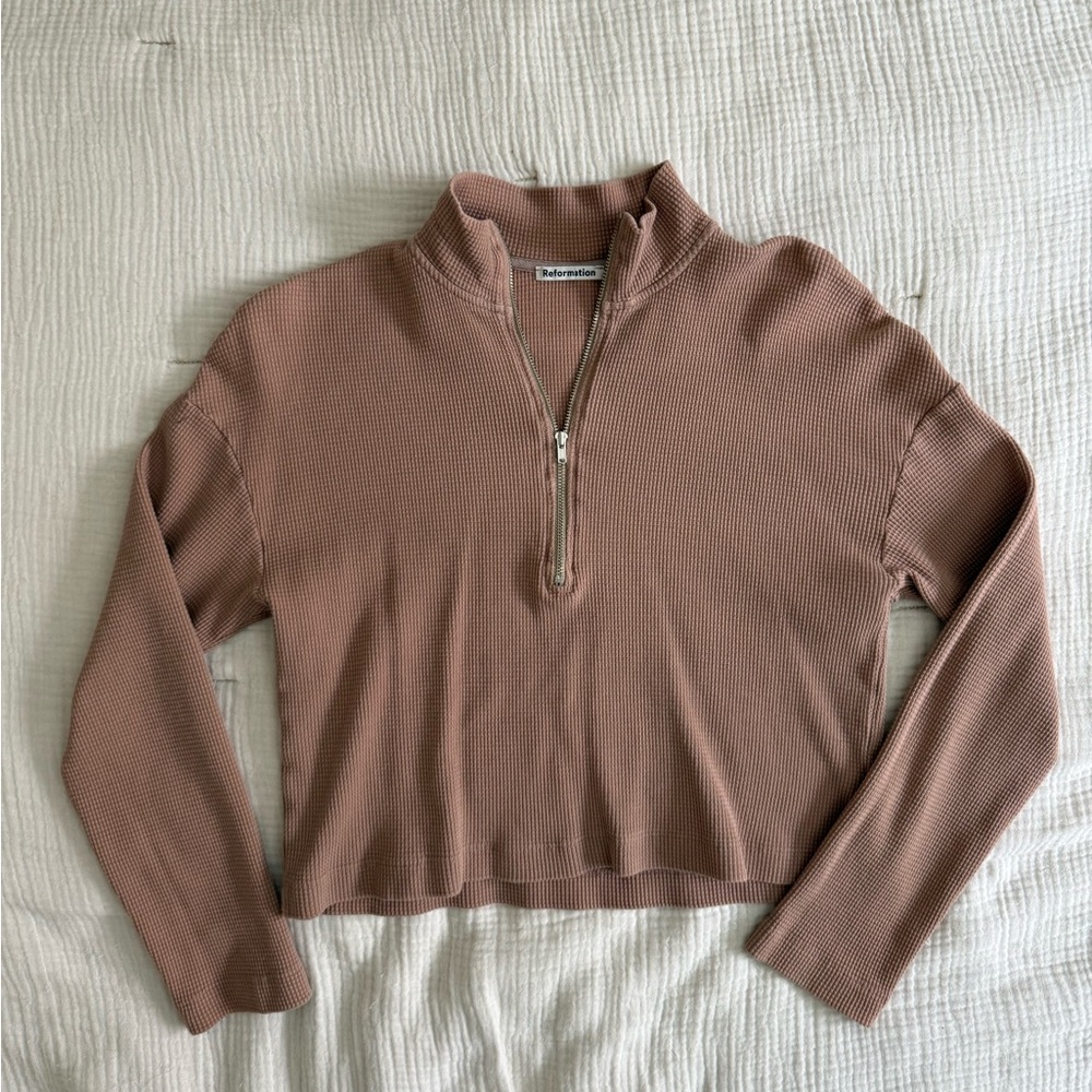 Reformation Women's Half-Zip Ribbed Pullover Top Slight Cropped Fit- Taupe - Picture 2 of 5